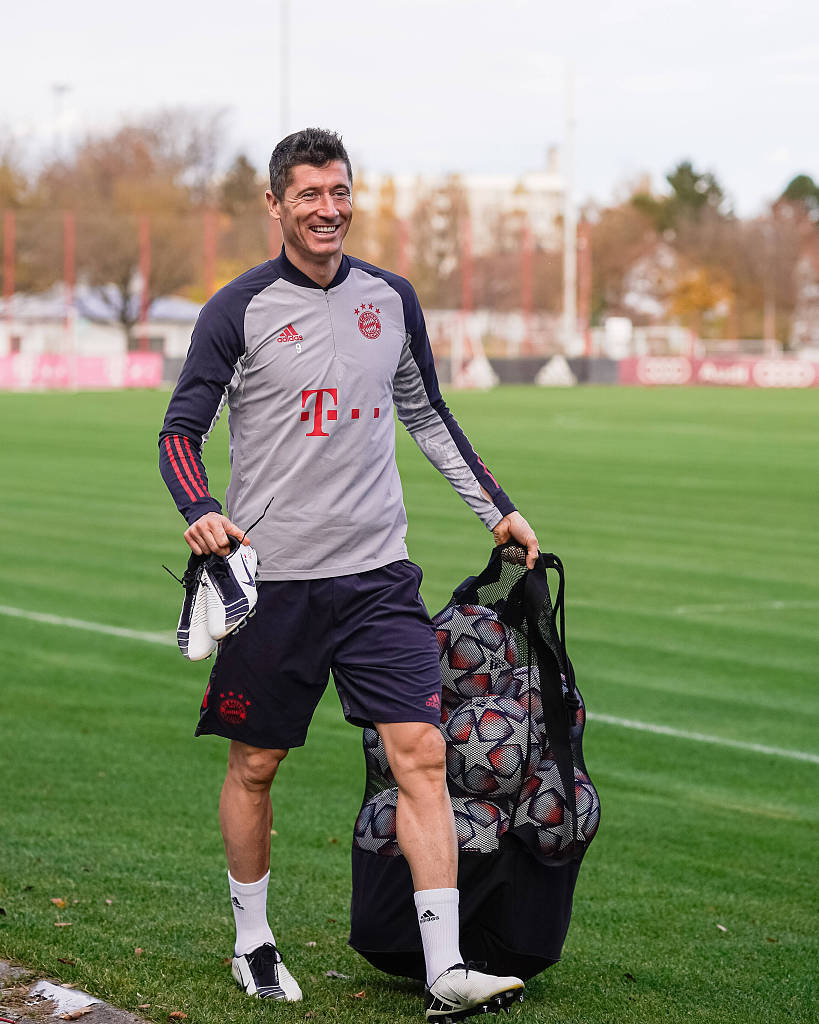 英超最新积分战报 水晶宫超切尔西冲进前4（英超最新积分榜：水晶宫反超切尔西挤进前四）