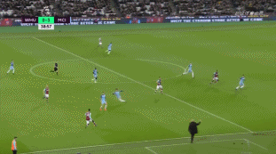 怒吼庆祝的那一刻太燃了（怒吼庆祝瞬间燃爆全场）