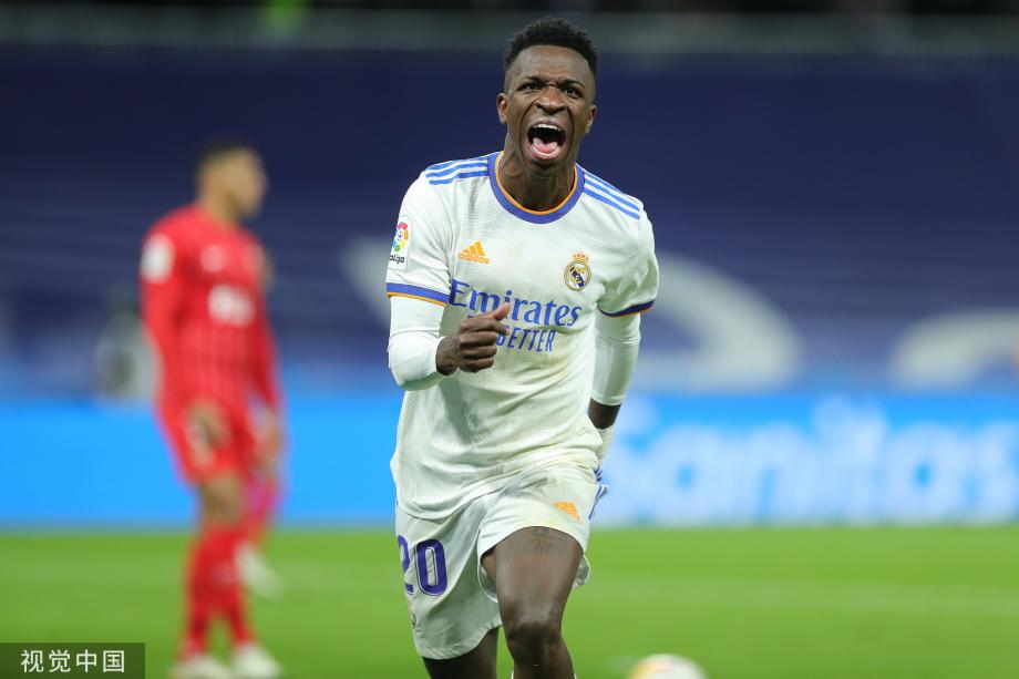 亚特兰大欧冠2比1胜切尔西升至第三，联赛仅3胜排第12（欧冠亚特兰大2-1力挫切尔西升至第3，联赛仅3胜暂列第12）