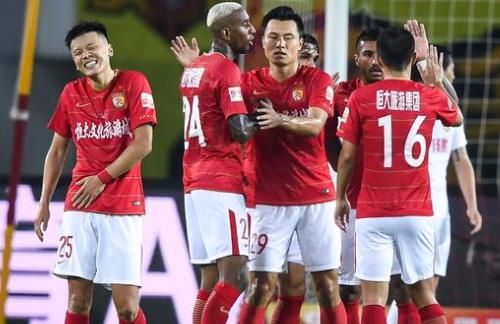 中超：山东泰山2-0战胜广州队