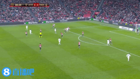 托恩：卡尔的比赛风格与梅西类似，他有望入选德国世界杯阵容（托恩：卡尔踢法酷似梅西，或将跻身德国世界杯大名单）