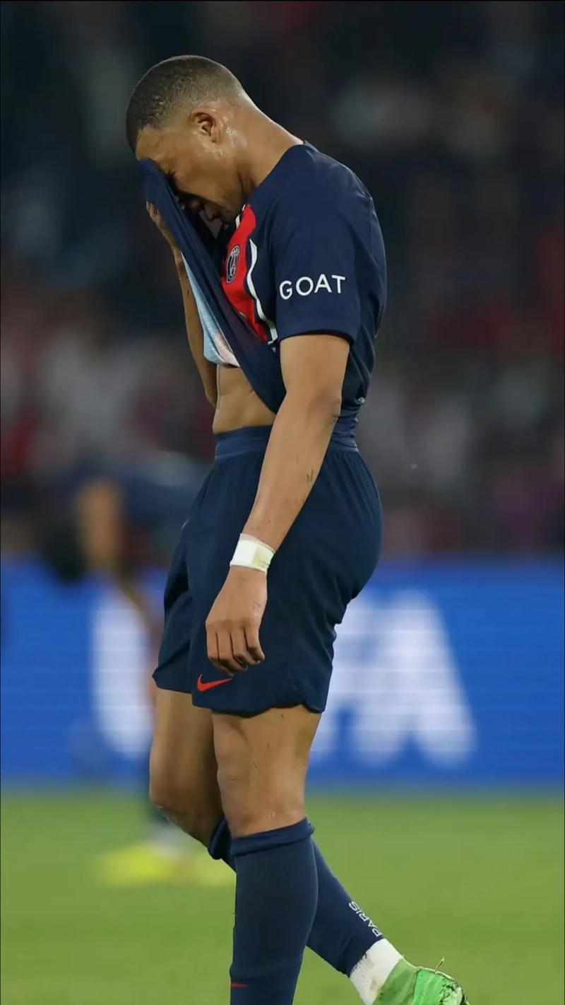 德天空：利物浦正在认真运作冬窗签塞门约，解约金7000万欧元（德国天空体育：利物浦正积极推进冬窗引进塞门约，解约金为7000万欧元）